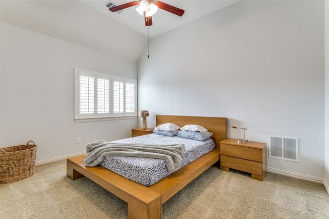 8237 Inverness, The Colony, TX 75056