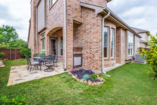 8237 Inverness, The Colony, TX 75056