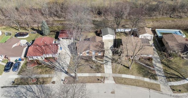 44528 Whitman Avenue, Canton, MI 48187