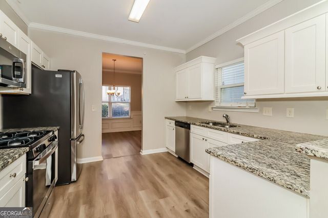 302 Crescent Woode Drive, Dallas, GA 30157