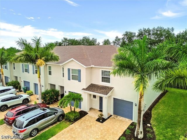 15359 Wildflower CIR, Naples, FL 34119