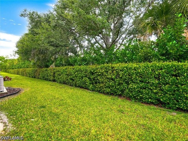 15359 Wildflower CIR, Naples, FL 34119