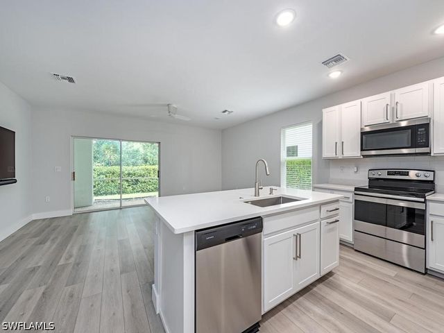 15359 Wildflower CIR, Naples, FL 34119