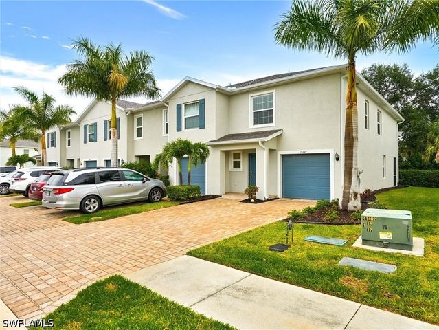 15359 Wildflower CIR, Naples, FL 34119