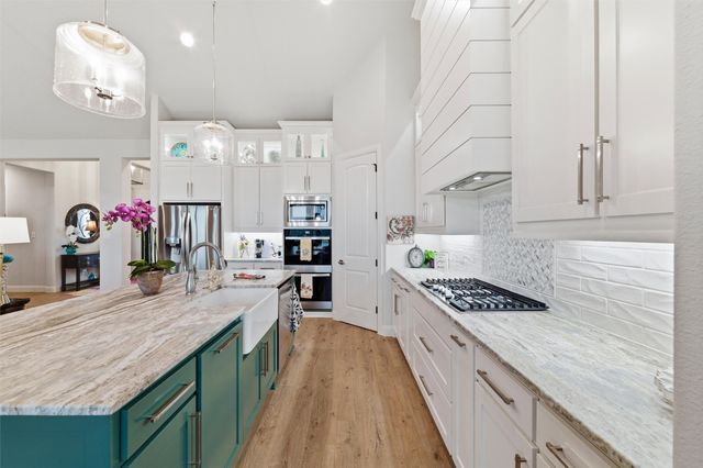 2330 Kinley Brooke Drive, Waxahachie, TX 75167