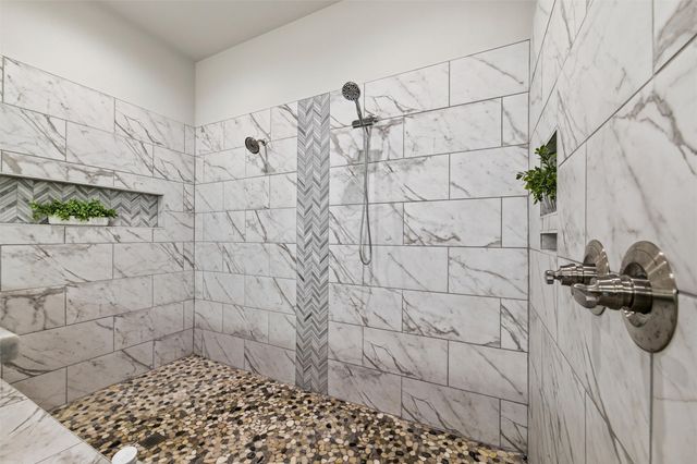 2330 Kinley Brooke Drive, Waxahachie, TX 75167