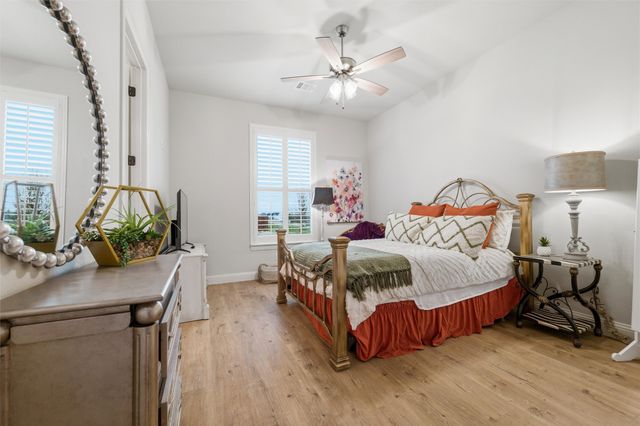 2330 Kinley Brooke Drive, Waxahachie, TX 75167