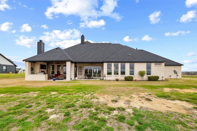 2330 Kinley Brooke Drive, Waxahachie, TX 75167