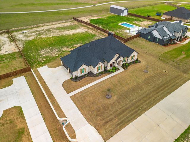 2330 Kinley Brooke Drive, Waxahachie, TX 75167