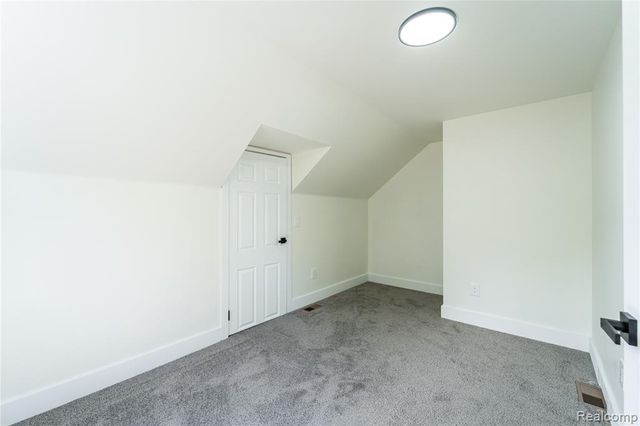 22427 Hanson Court, Saint Clair Shores, MI 48080