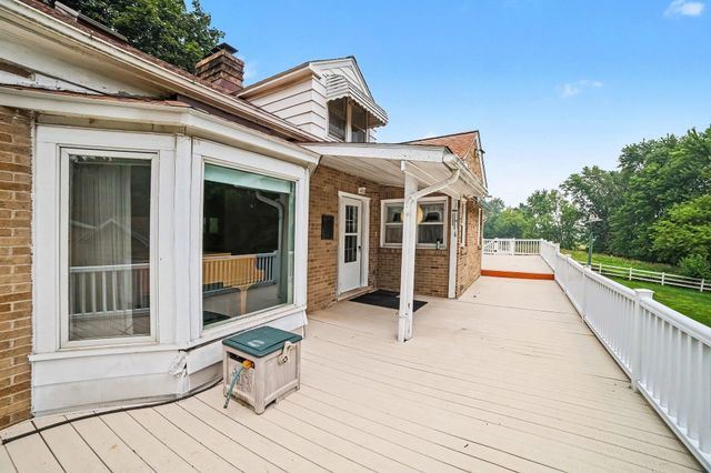 1180 N River Road, Saginaw, MI 48609