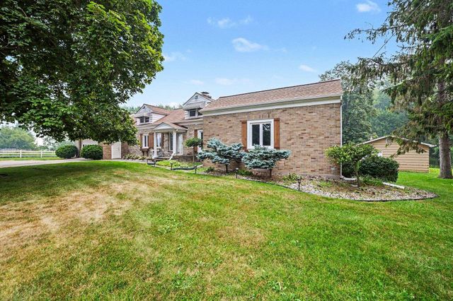 1180 N River Road, Saginaw, MI 48609