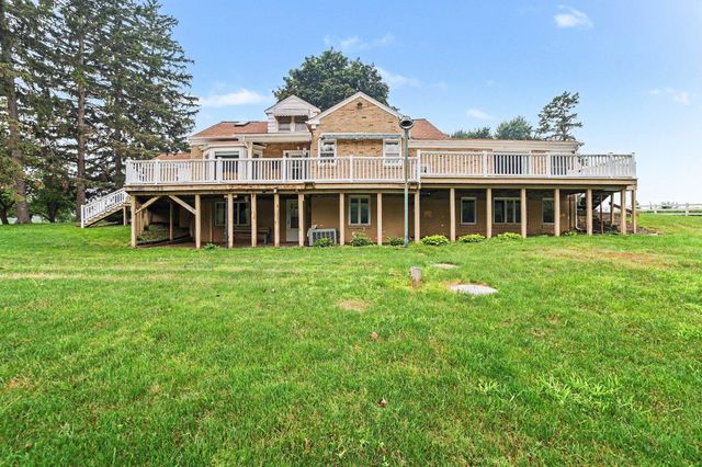 1180 N River Road, Saginaw, MI 48609