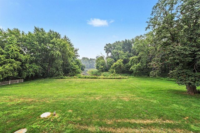 1180 N River Road, Saginaw, MI 48609