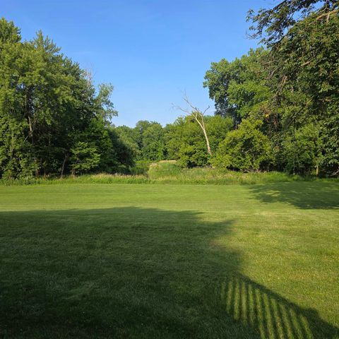 1180 N River Road, Saginaw, MI 48609