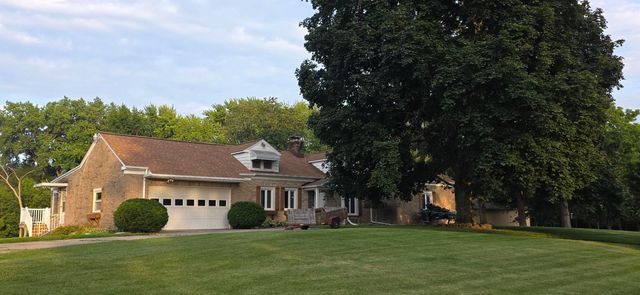 1180 N River Road, Saginaw, MI 48609