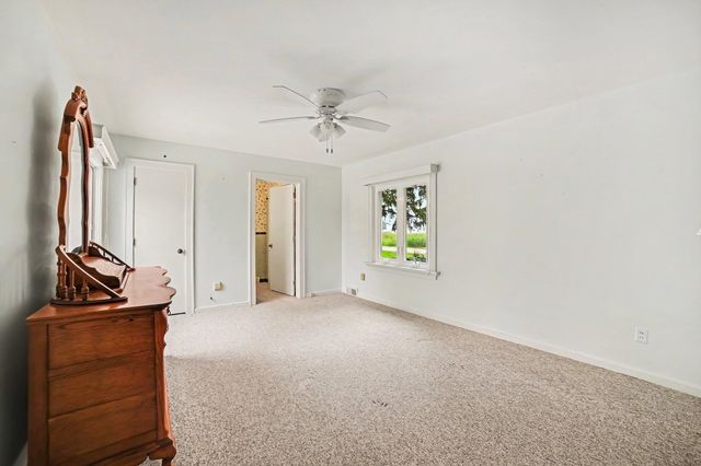 1180 N River Road, Saginaw, MI 48609