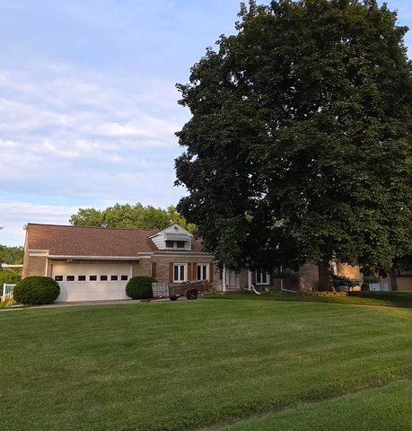 1180 N River Road, Saginaw, MI 48609