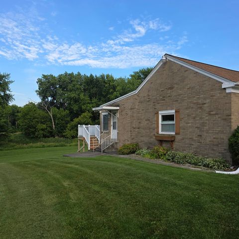 1180 N River Road, Saginaw, MI 48609