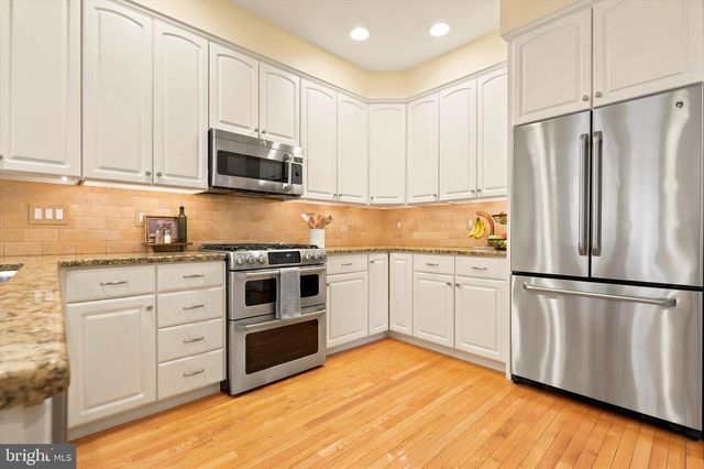 165 BIRKDALE DR, Blue Bell, PA 19422