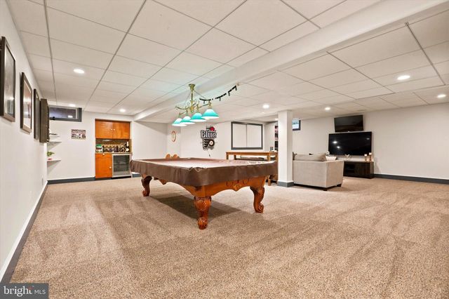 165 BIRKDALE DR, Blue Bell, PA 19422