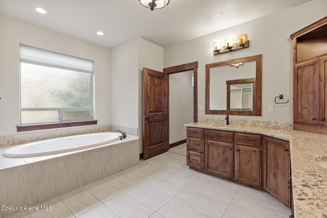 12507 N Pebble Creek DR, Hayden, ID 83835