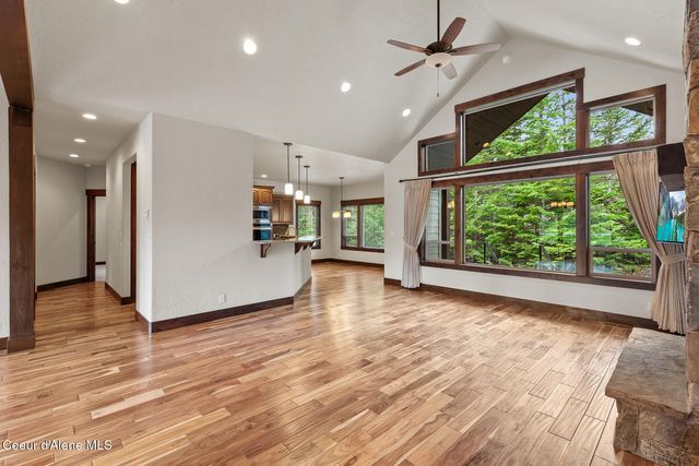 12507 N Pebble Creek DR, Hayden, ID 83835