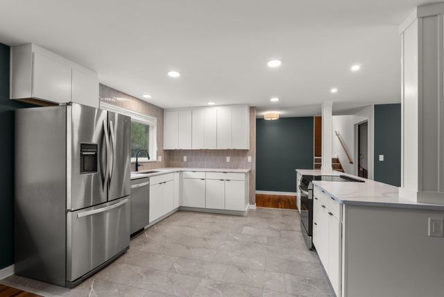 413 N 3rd St, Cheney, WA 99004