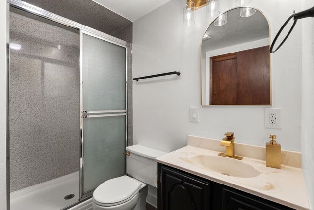 413 N 3rd St, Cheney, WA 99004