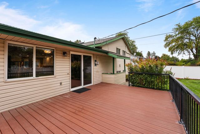 413 N 3rd St, Cheney, WA 99004