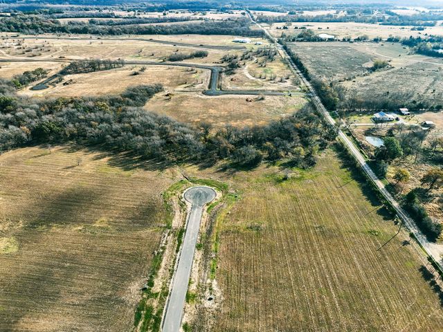 270 Nautical Court, Dodd City, TX 75438