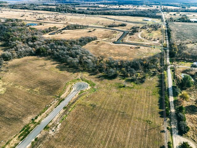 270 Nautical Court, Dodd City, TX 75438