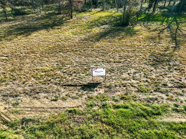 270 Nautical Court, Dodd City, TX 75438