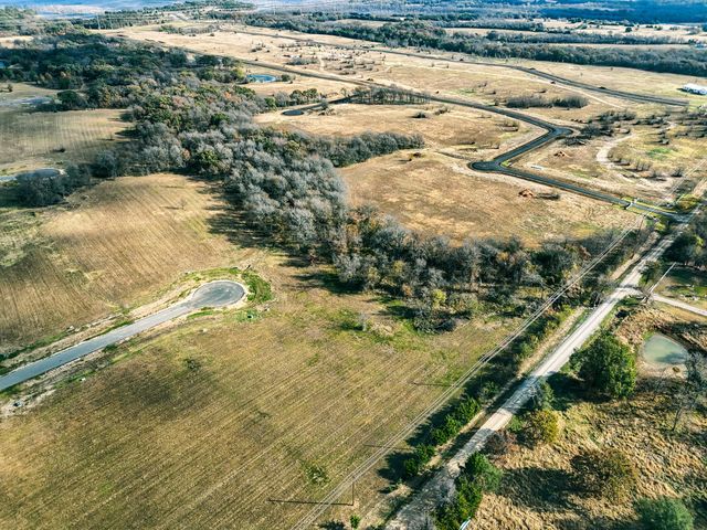 270 Nautical Court, Dodd City, TX 75438