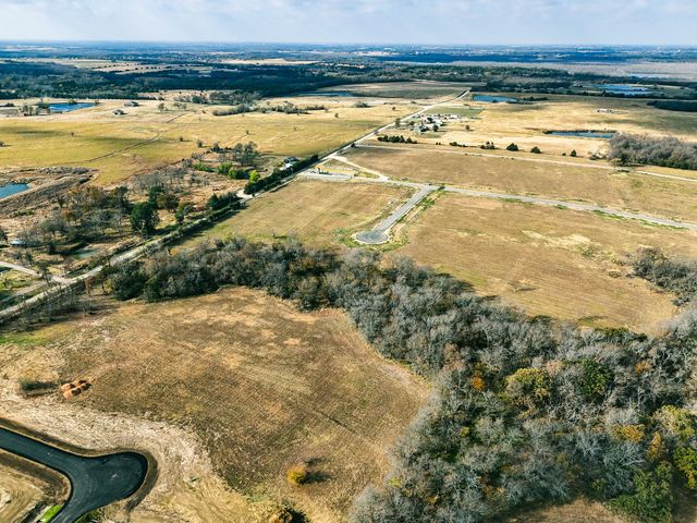 270 Nautical Court, Dodd City, TX 75438