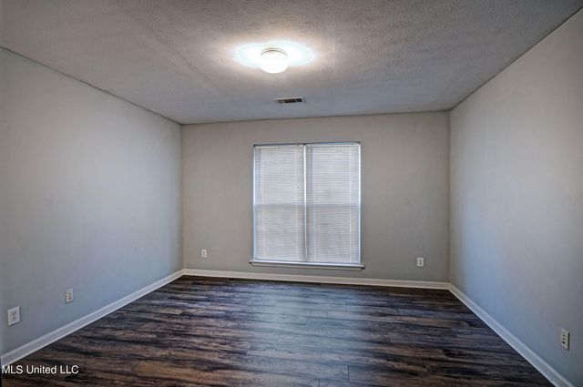 117 Dortch Road, Pearl, MS 39208