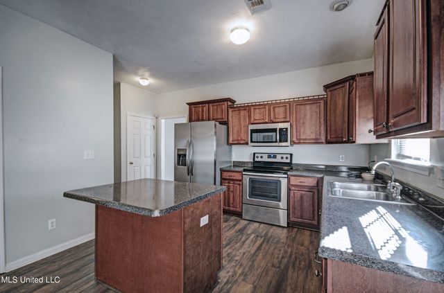 117 Dortch Road, Pearl, MS 39208