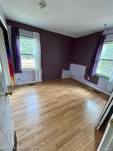 903 State Street, Brighton, MI 48116