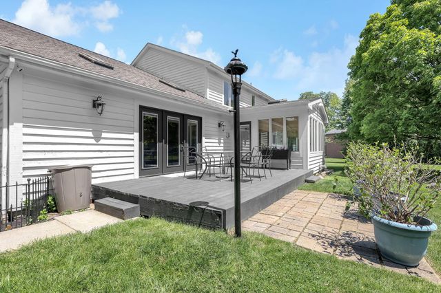 2393 Cove Point Court, Powell, OH 43065