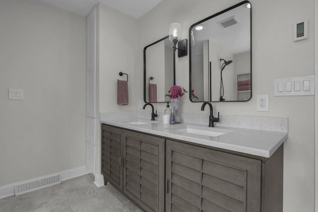 2393 Cove Point Court, Powell, OH 43065