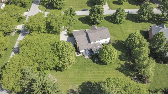 2393 Cove Point Court, Powell, OH 43065