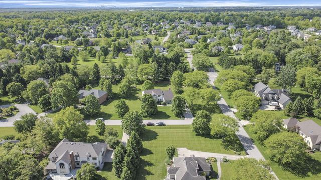 2393 Cove Point Court, Powell, OH 43065