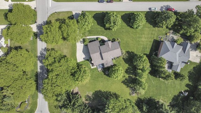 2393 Cove Point Court, Powell, OH 43065
