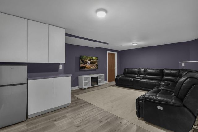 2393 Cove Point Court, Powell, OH 43065