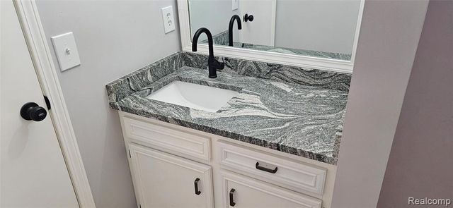 2079 Pheasant Avenue, Grand Rapids, MI 49534