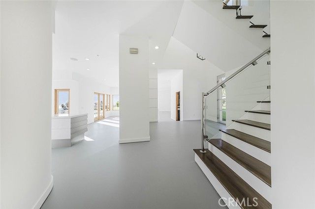 2004 Glen Allen Lane, Altadena, CA 91001