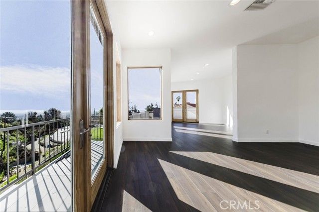 2004 Glen Allen Lane, Altadena, CA 91001