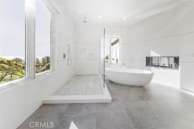 2004 Glen Allen Lane, Altadena, CA 91001