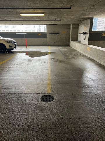 235 W Van Buren Street P389T, Chicago, IL 60607