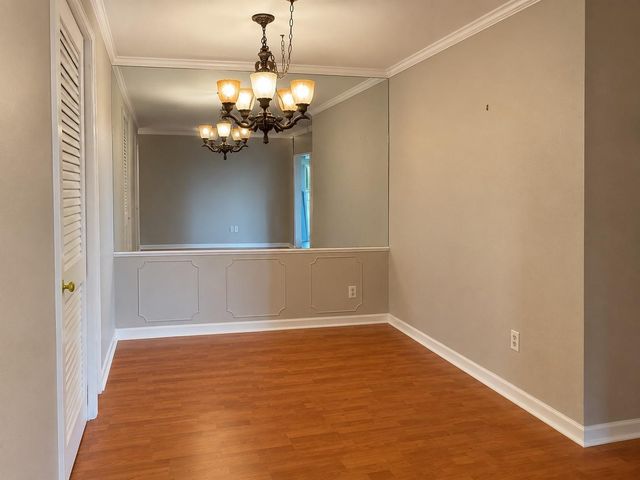 361 North Post Oak Lane 343, Houston, TX 77024